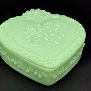 Mosser Jadeite Heart-Shaped Trinket Box
